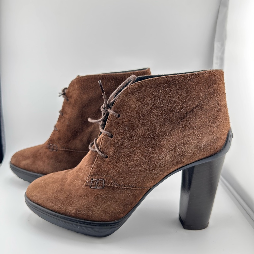 Tod's Brown Suede booties ankle boots sz 36 us 6 Minimalist Design
